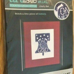 Cross Stitch Kit Artiste Mini Liberty Bell #1576446 ZWEIGART School New Sealed